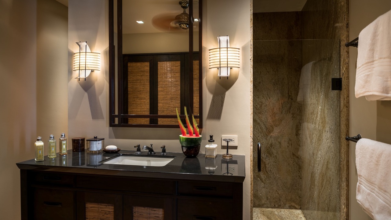Photo of Bathroom in Kahala