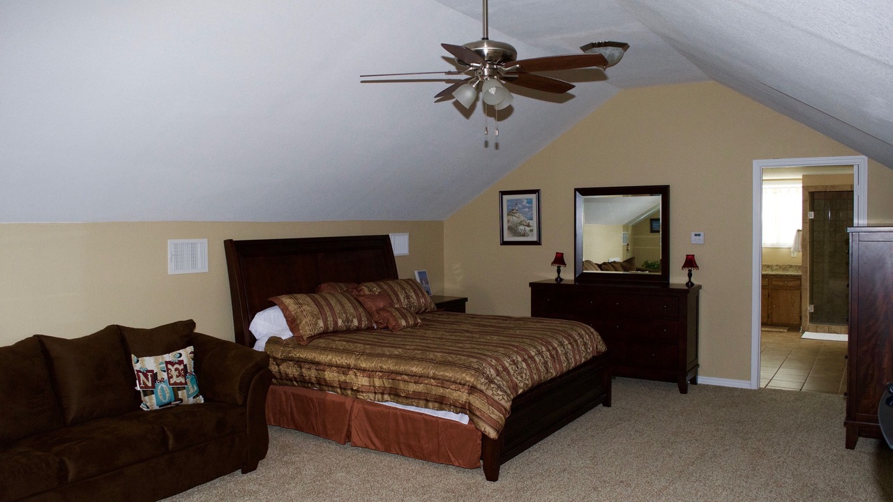 Photo of Bedroom in Enchanted Oaks