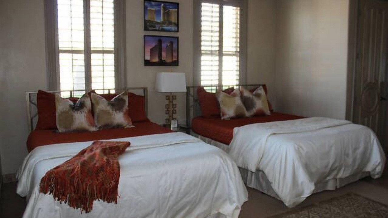 Photo of Bedroom in Sunrise Manor