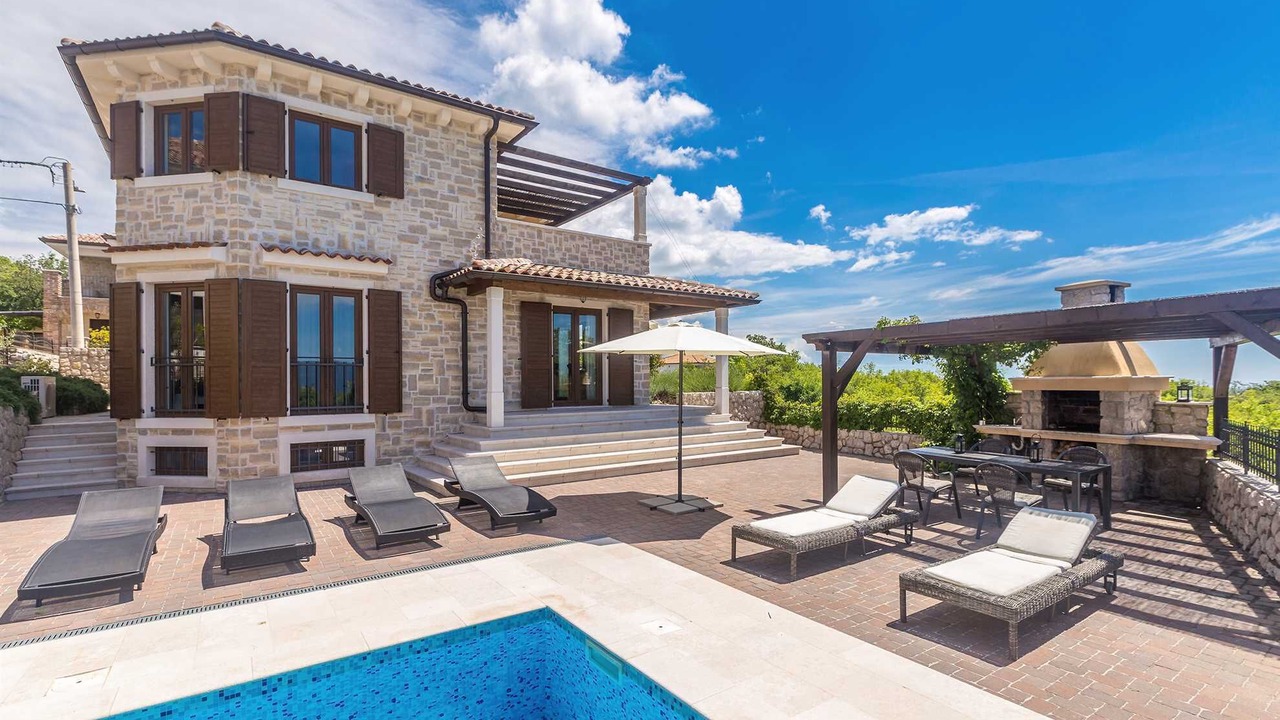 Photo of Outdoor in Linardici