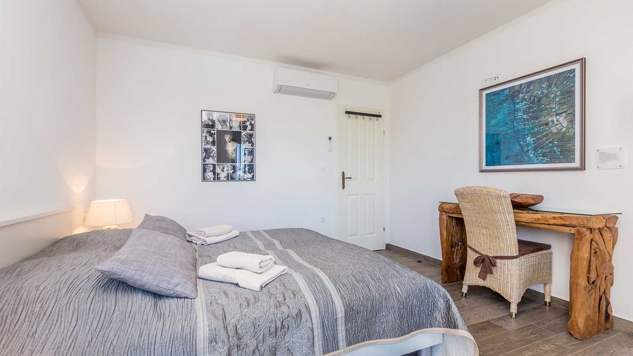 Photo of Bedroom in Linardici