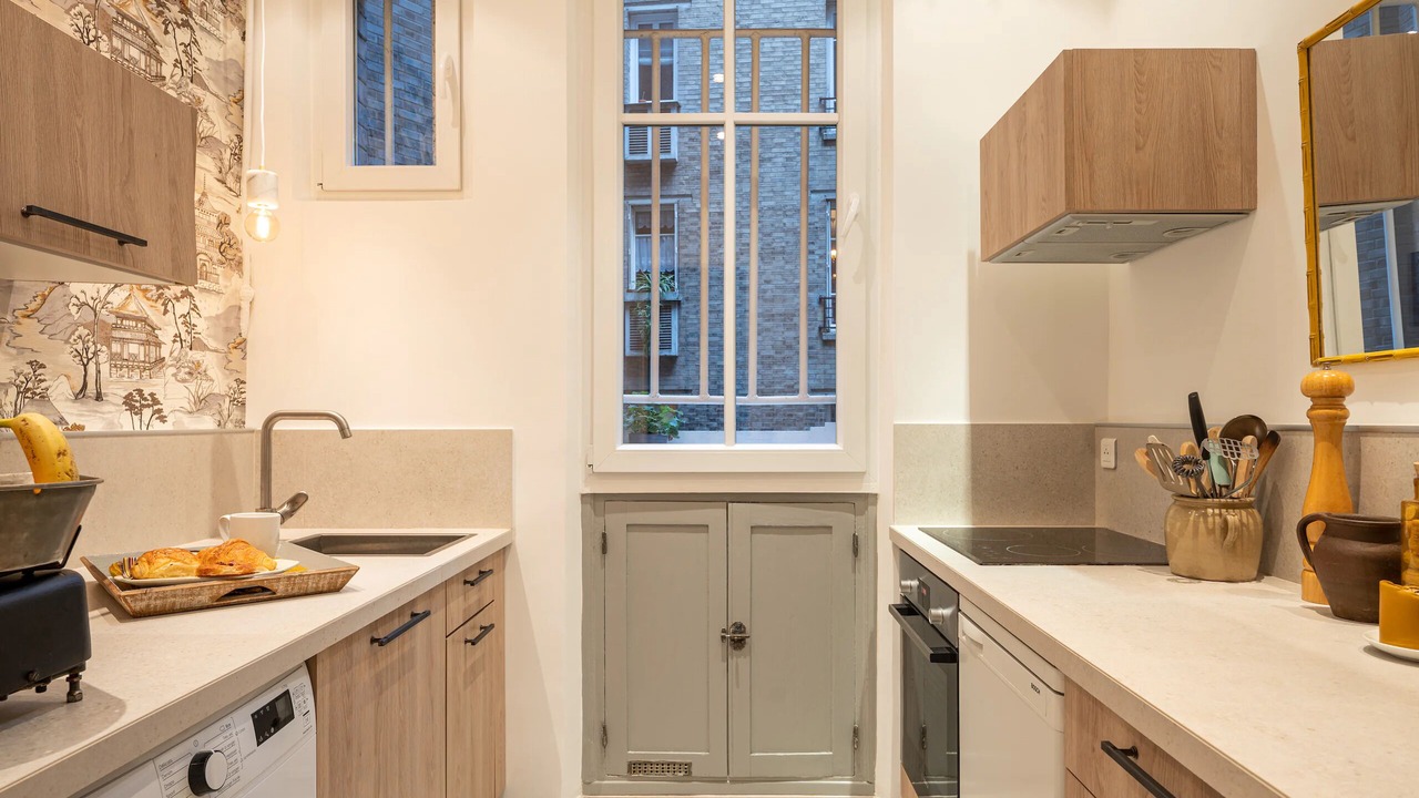 Photo of Kitchen in Quartier des Grandes-Carrieres