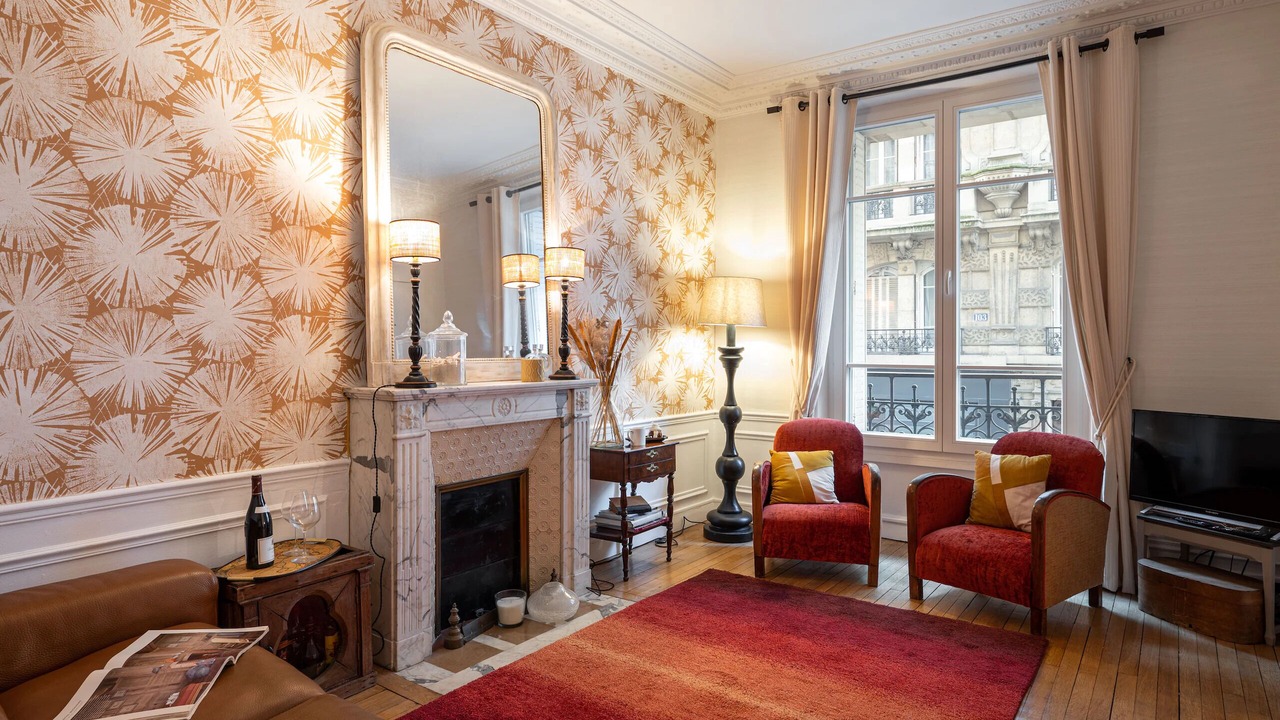 Photo of Livingroom in Quartier des Grandes-Carrieres