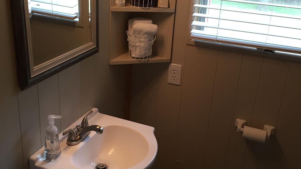Photo of Bathroom in Cleora