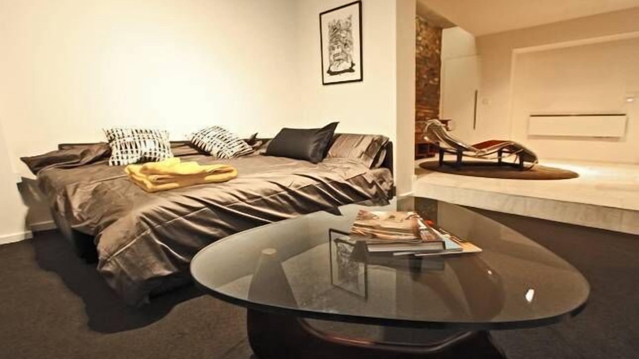 Photo of Others in Carlton