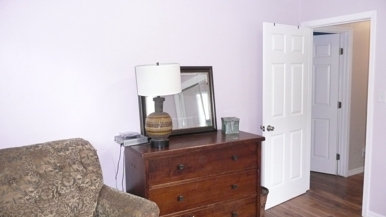 Photo of Others in Upper B Street