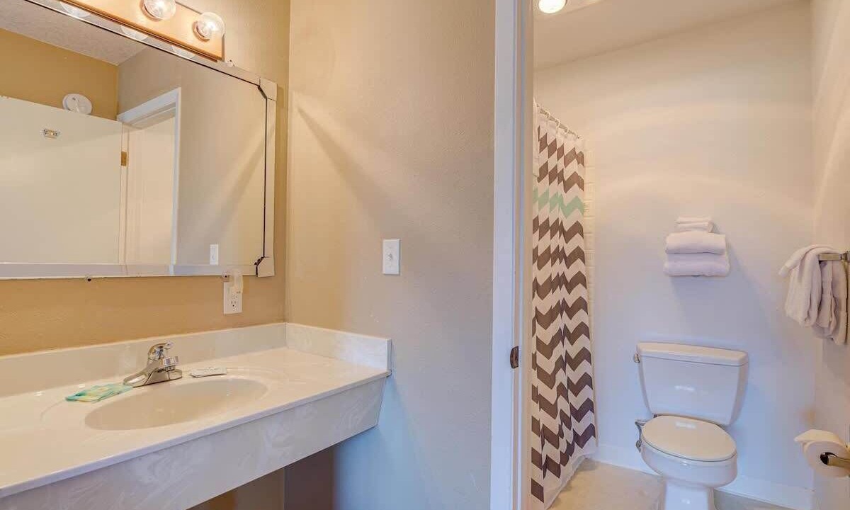 Photo of Bathroom in Lincoln City