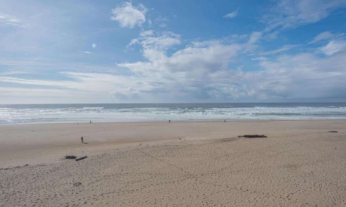 Photo of Others in Lincoln City
