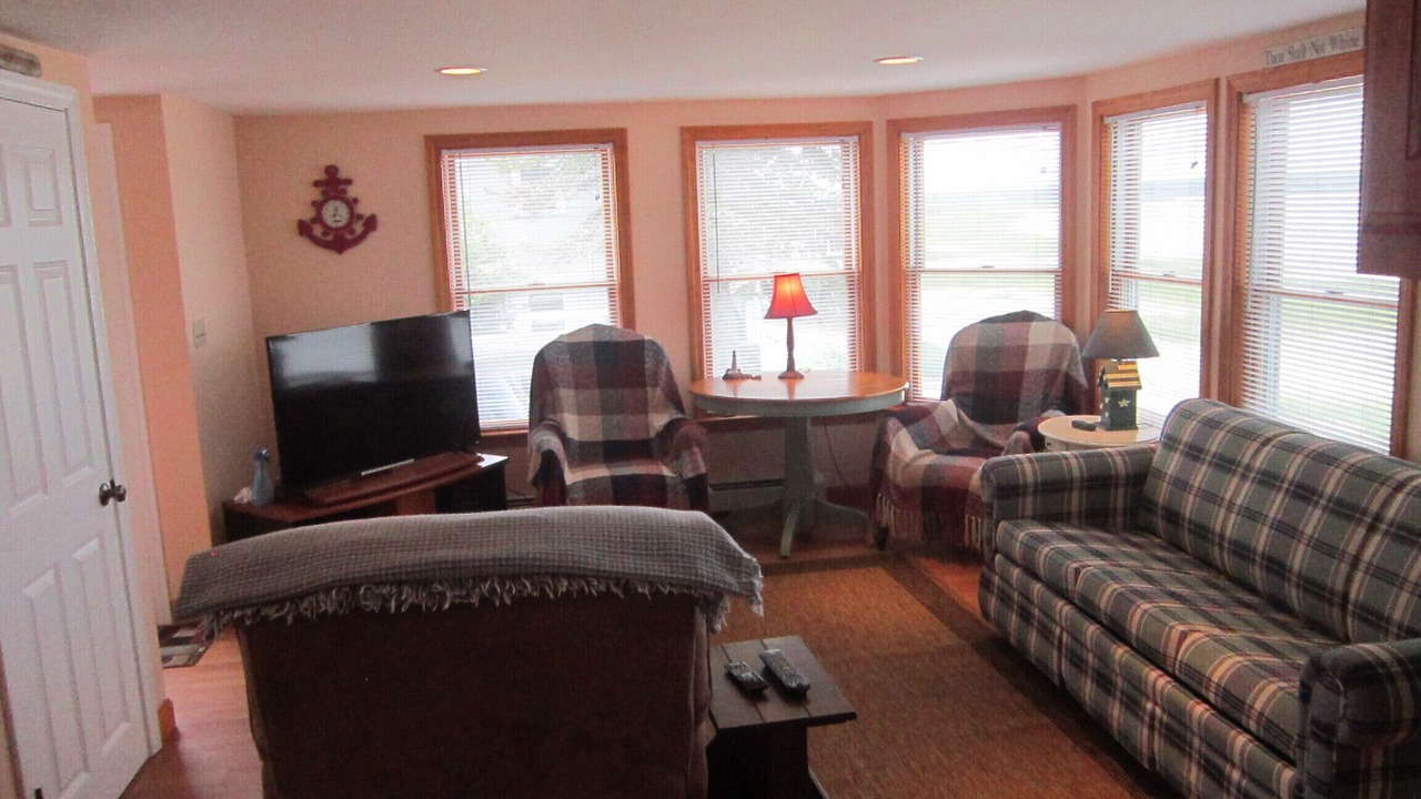 Photo of Livingroom in Wells Beach