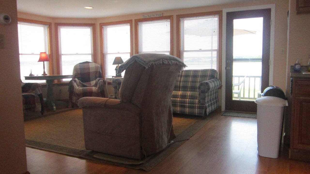 Photo of Livingroom in Wells Beach