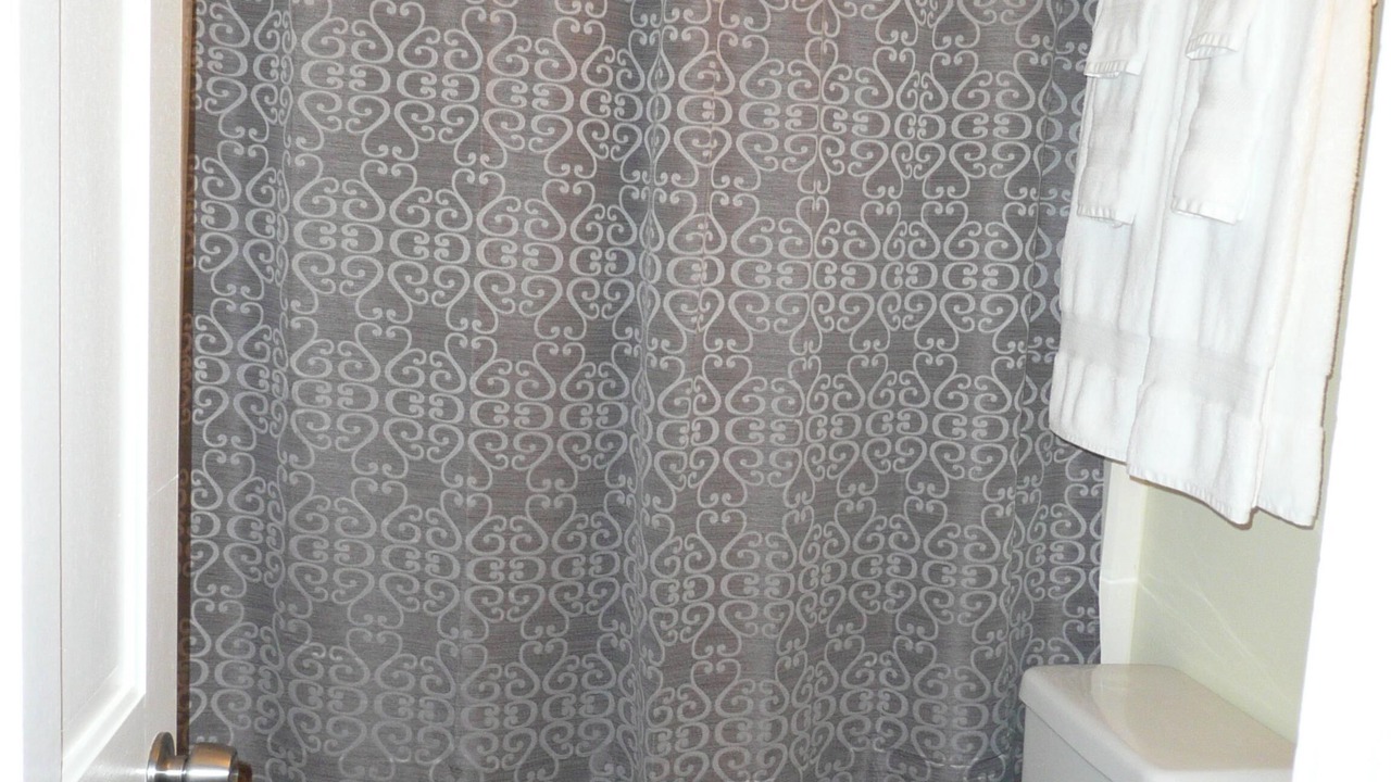Photo of Bathroom in Allegheny-West