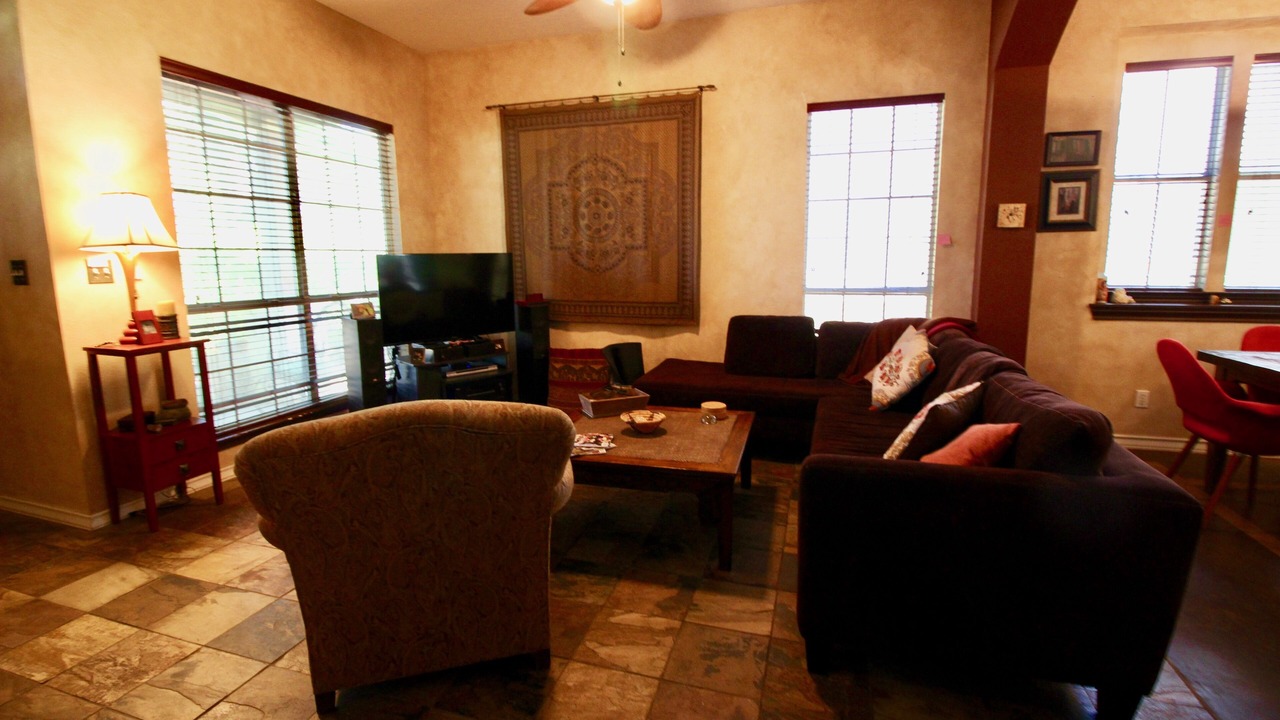 Photo of Livingroom in Barton Heights