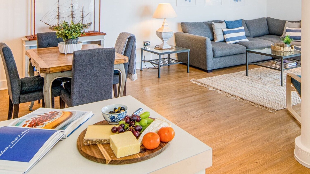 Photo of Livingroom in Cowes