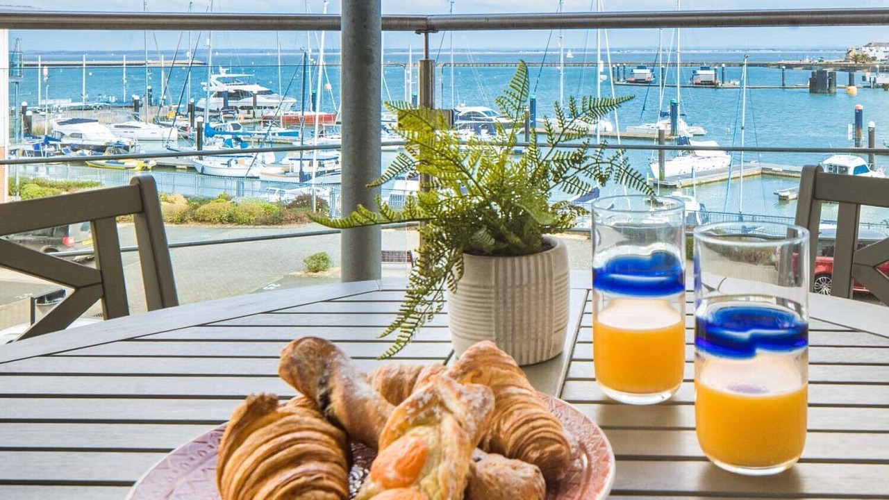 Photo of Patio Balcony in Cowes