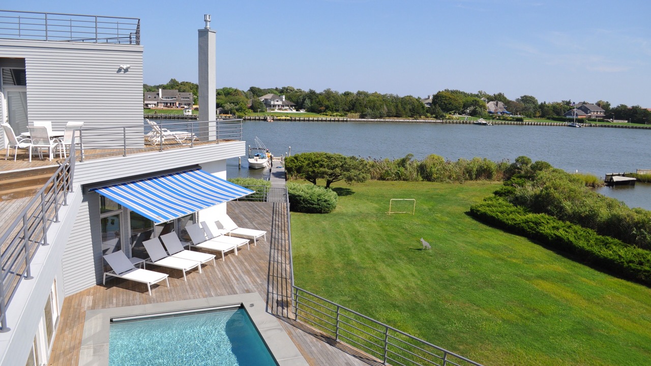 Photo of Patio Balcony in Remsenburg