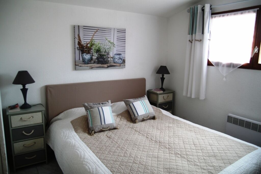 Photo of Bedroom in Sainte-Marie-la-Mer