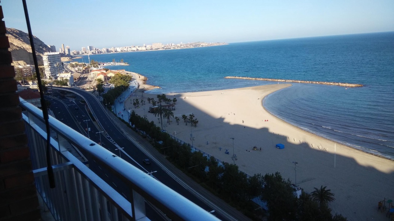 Photo of Others in Raval Roig