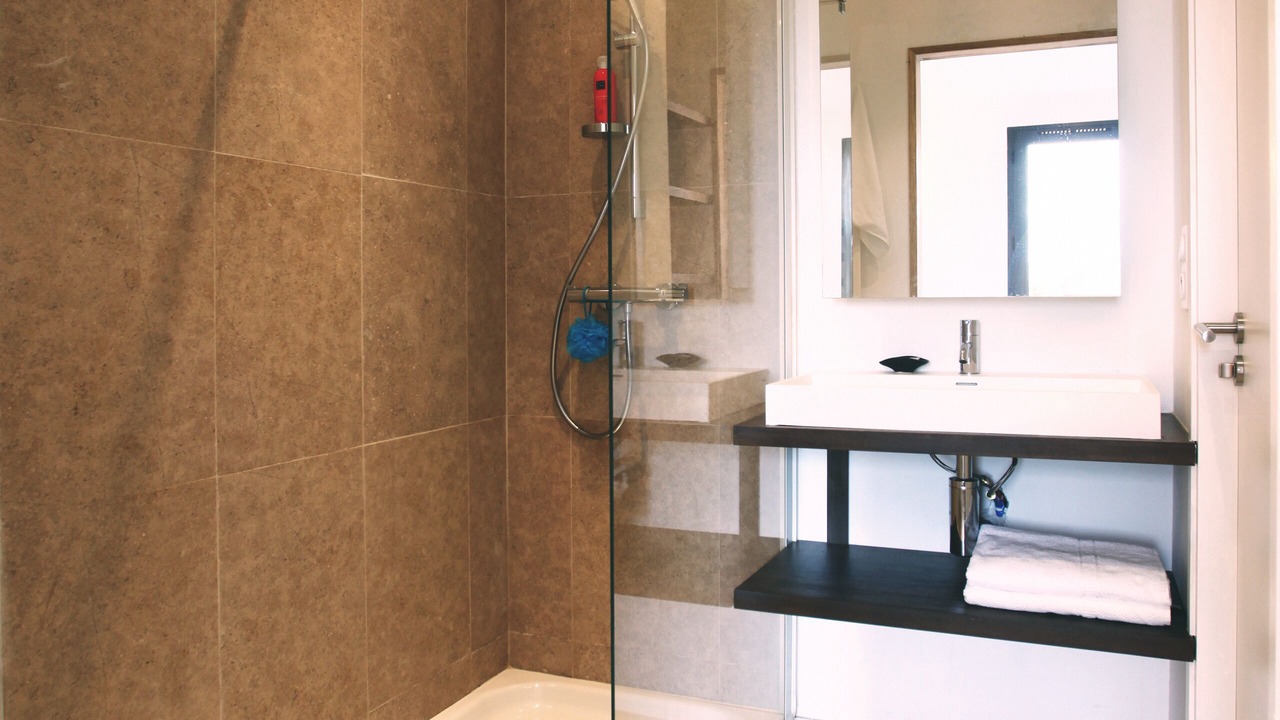 Photo of Bathroom in Malaucene