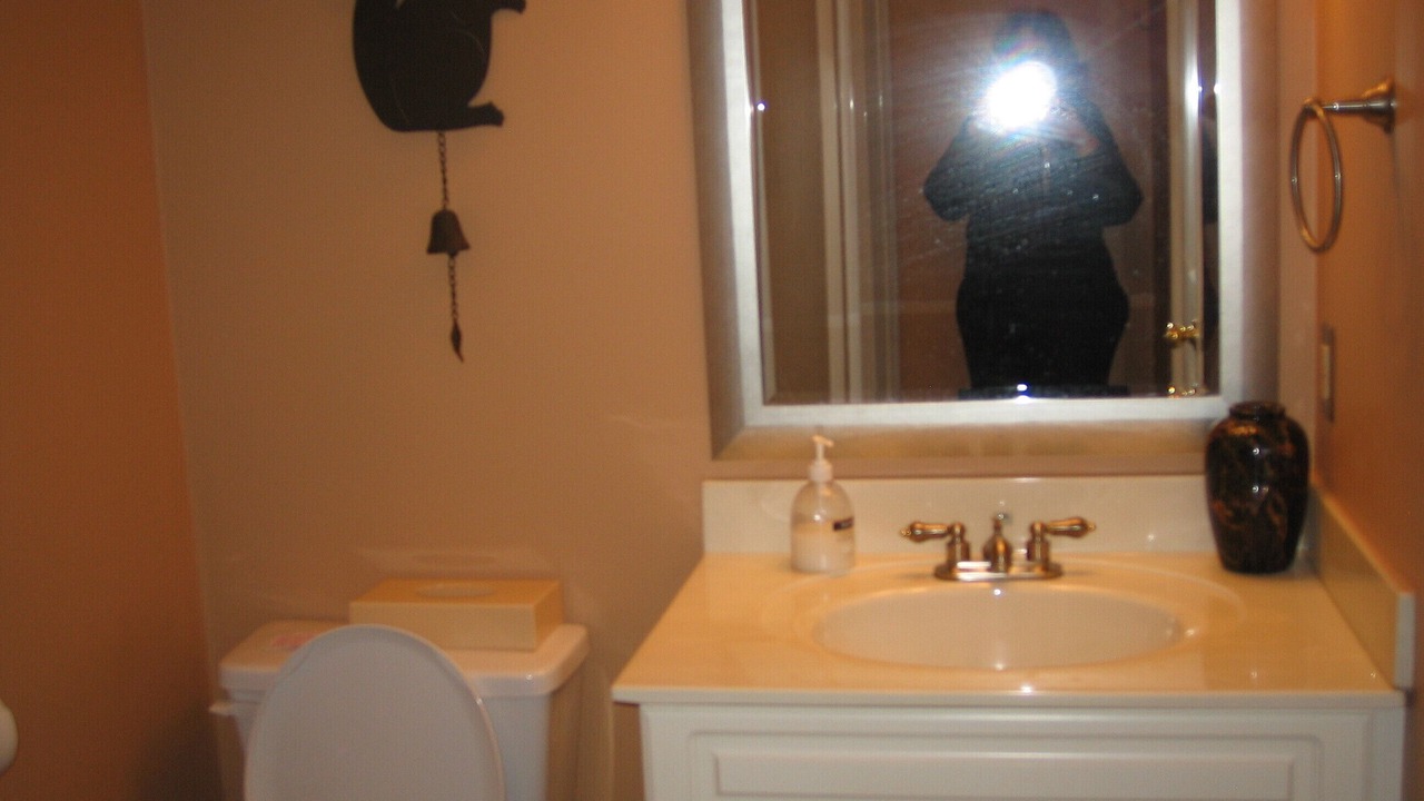 Photo of Bathroom in Gravenhurst