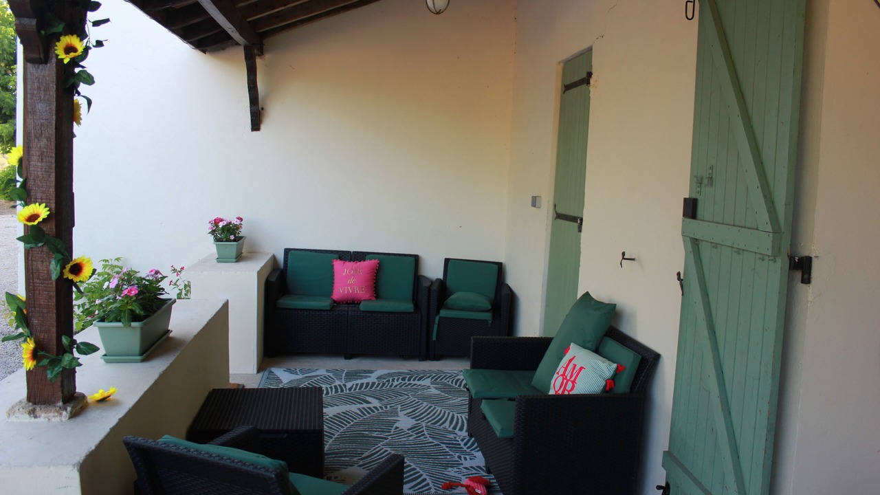 Photo of Patio Balcony in Saint-Jean-de-Duras