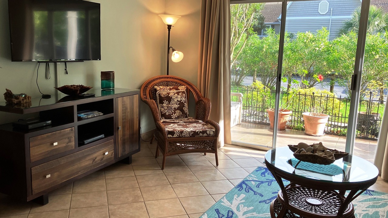 Photo of Livingroom in Demere Park