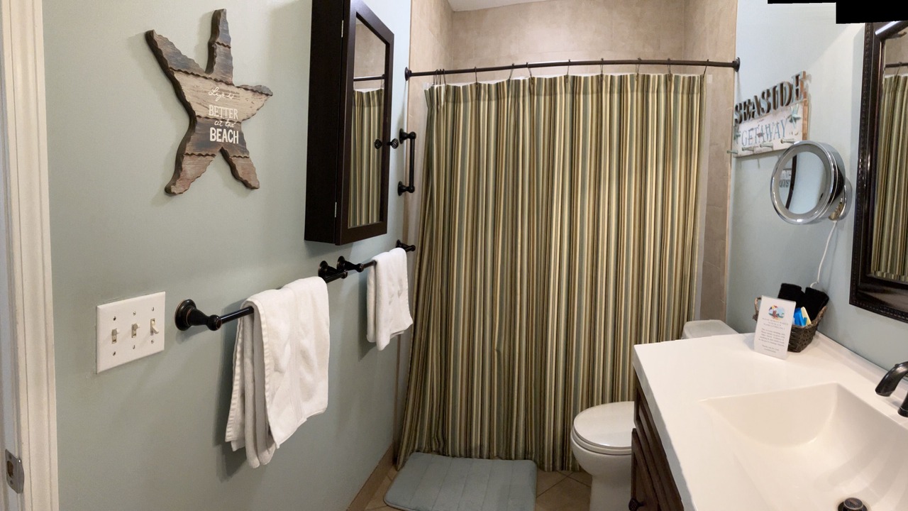 Photo of Bathroom in Demere Park