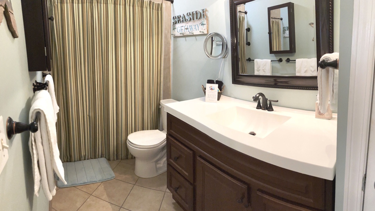 Photo of Bathroom in Demere Park