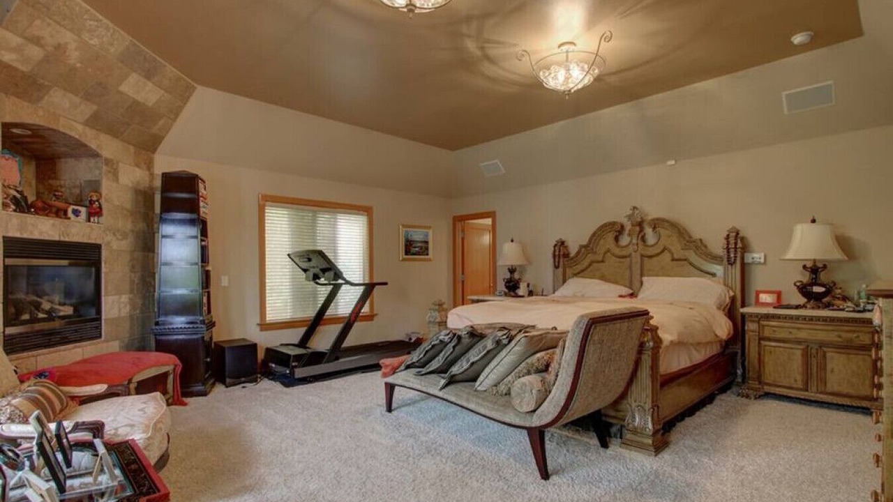 Photo of Bedroom in Big Lake