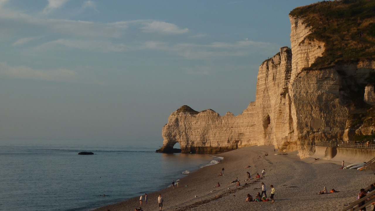 Photo of Others in Etretat