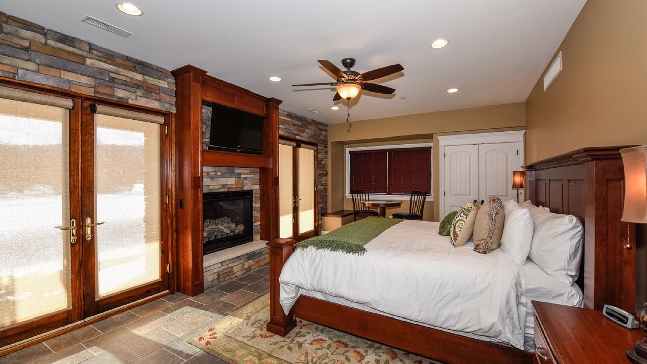 Photo of Livingroom in Ellicottville