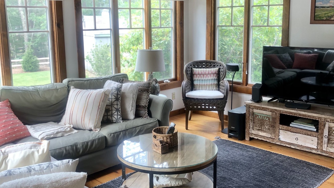 Photo of Livingroom in Edgartown