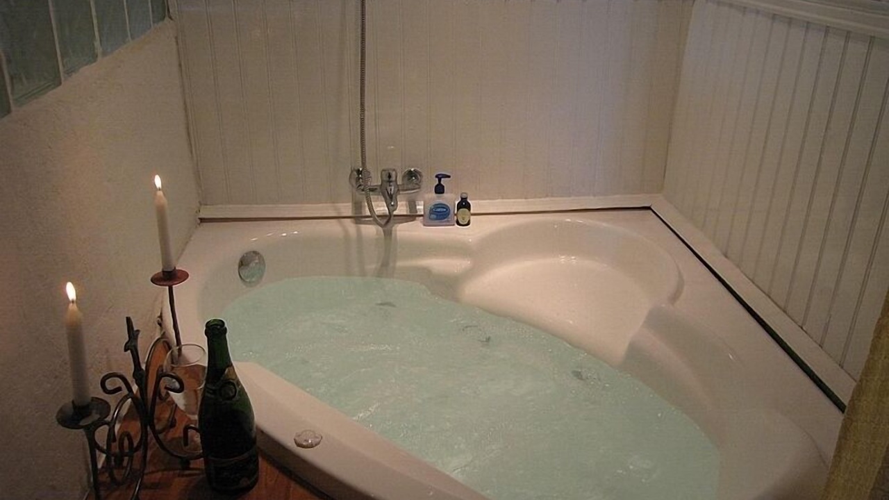 Photo of Others in Gibourne