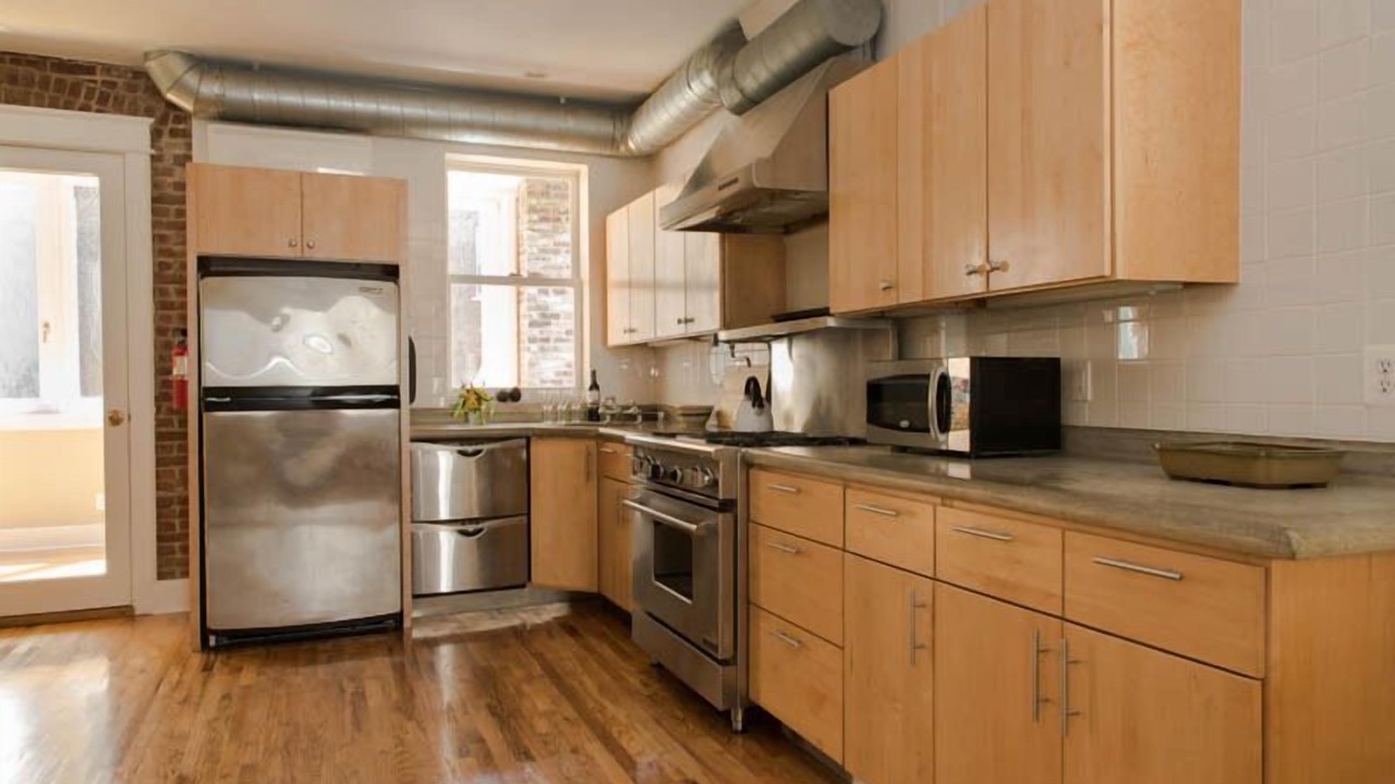 Photo of Others in Getty Square