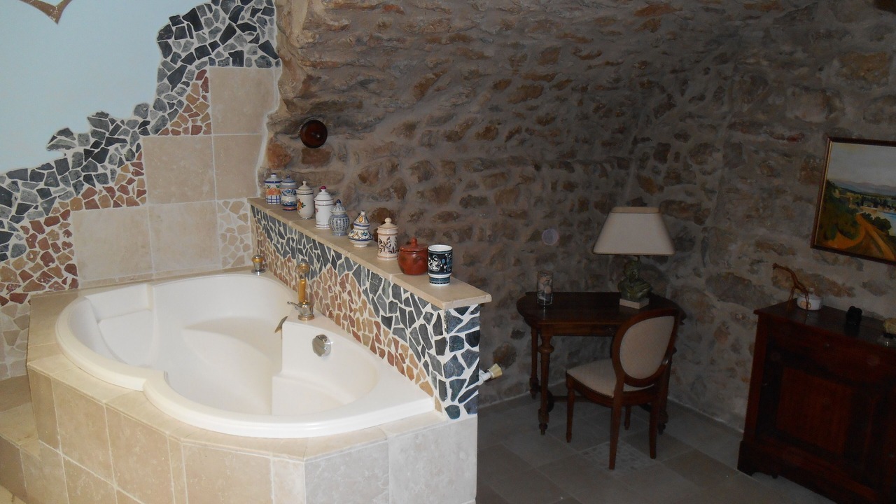 Photo of Bathroom in Saint-Andre-de-Bueges