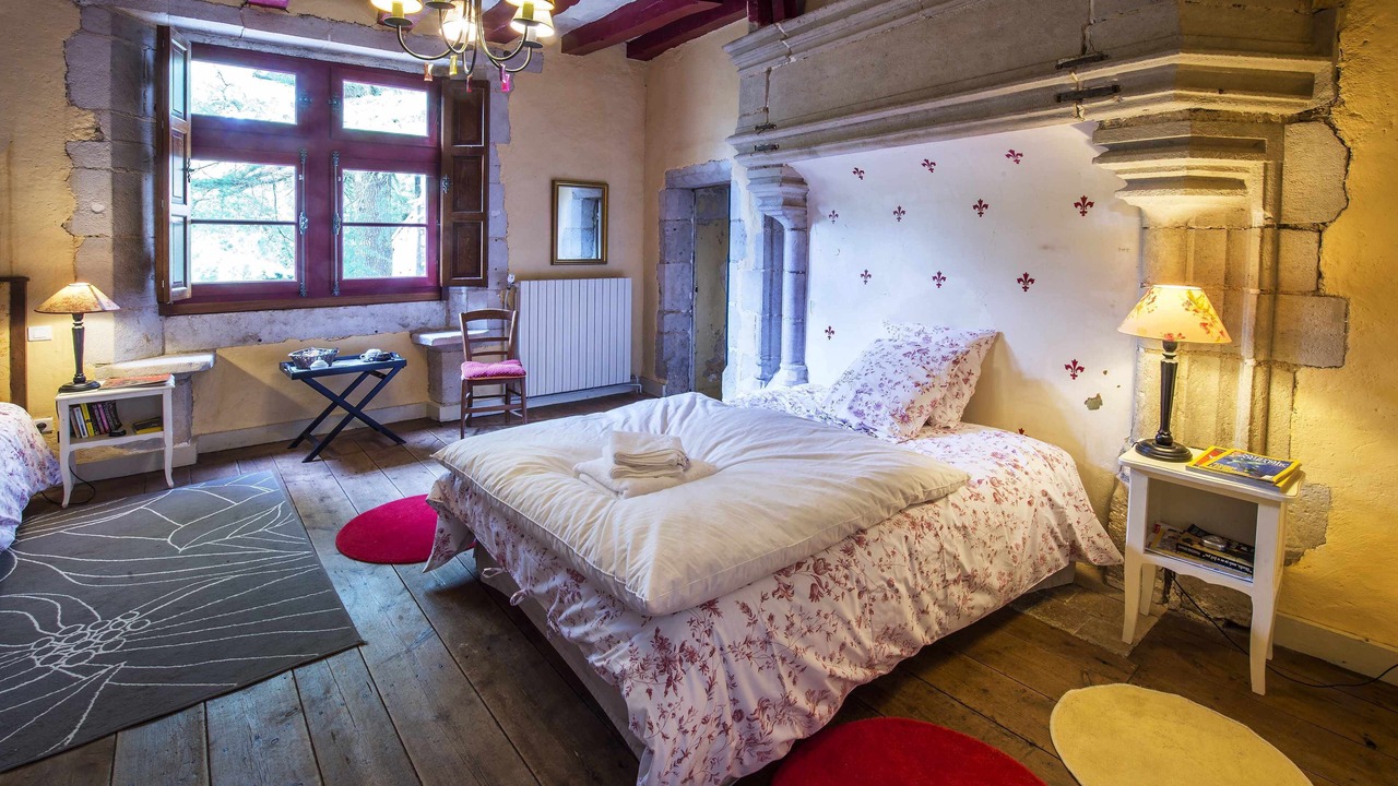 Photo of Bedroom in Saint-Loup-Lamaire