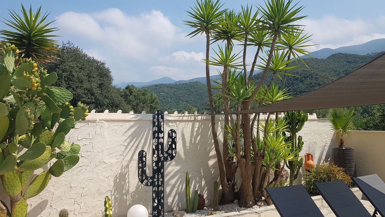 Photo of Patio Balcony in Amelie-les-Bains-Palalda