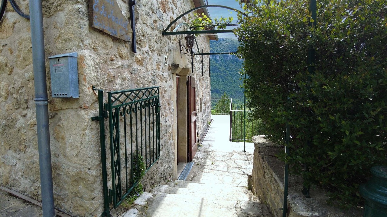 Photo of Outdoor in Mostuejouls