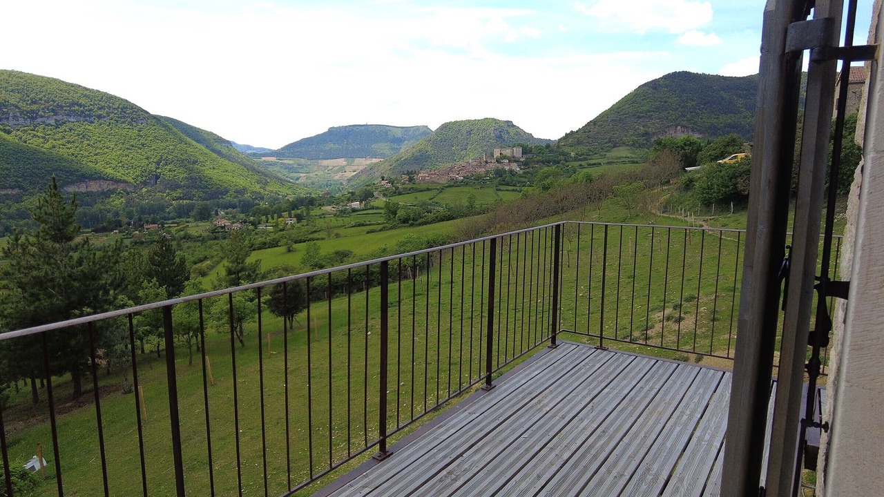 Photo of Outdoor in Mostuejouls