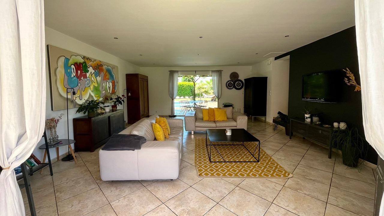 Photo of Livingroom in Gard Rhodanien