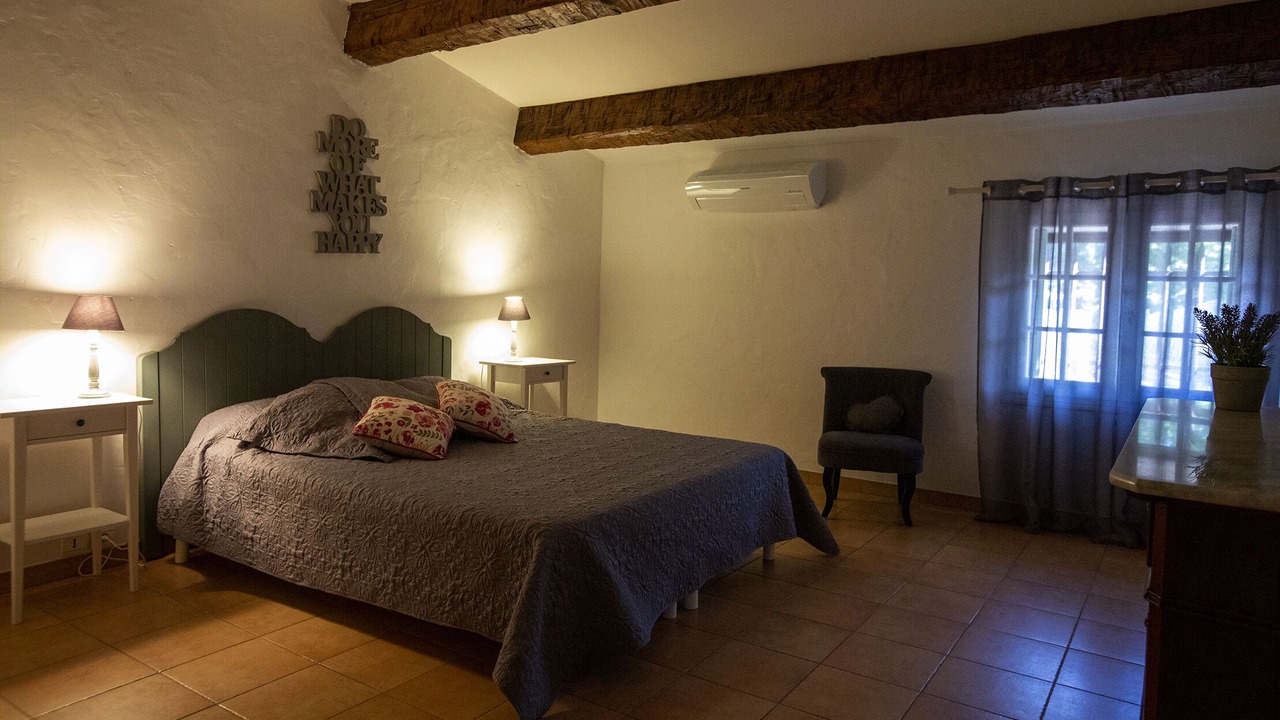 Photo of Bedroom in Saint-Raphael