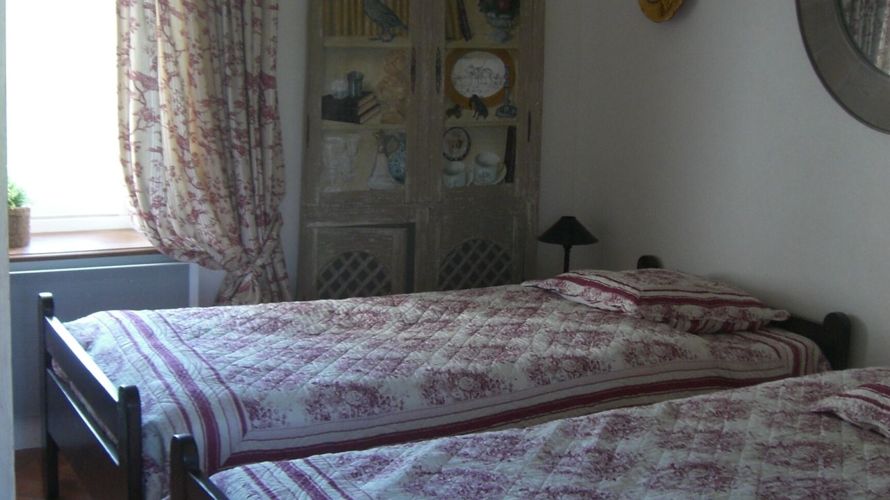 Photo of Bedroom in Clery-Saint-Andre