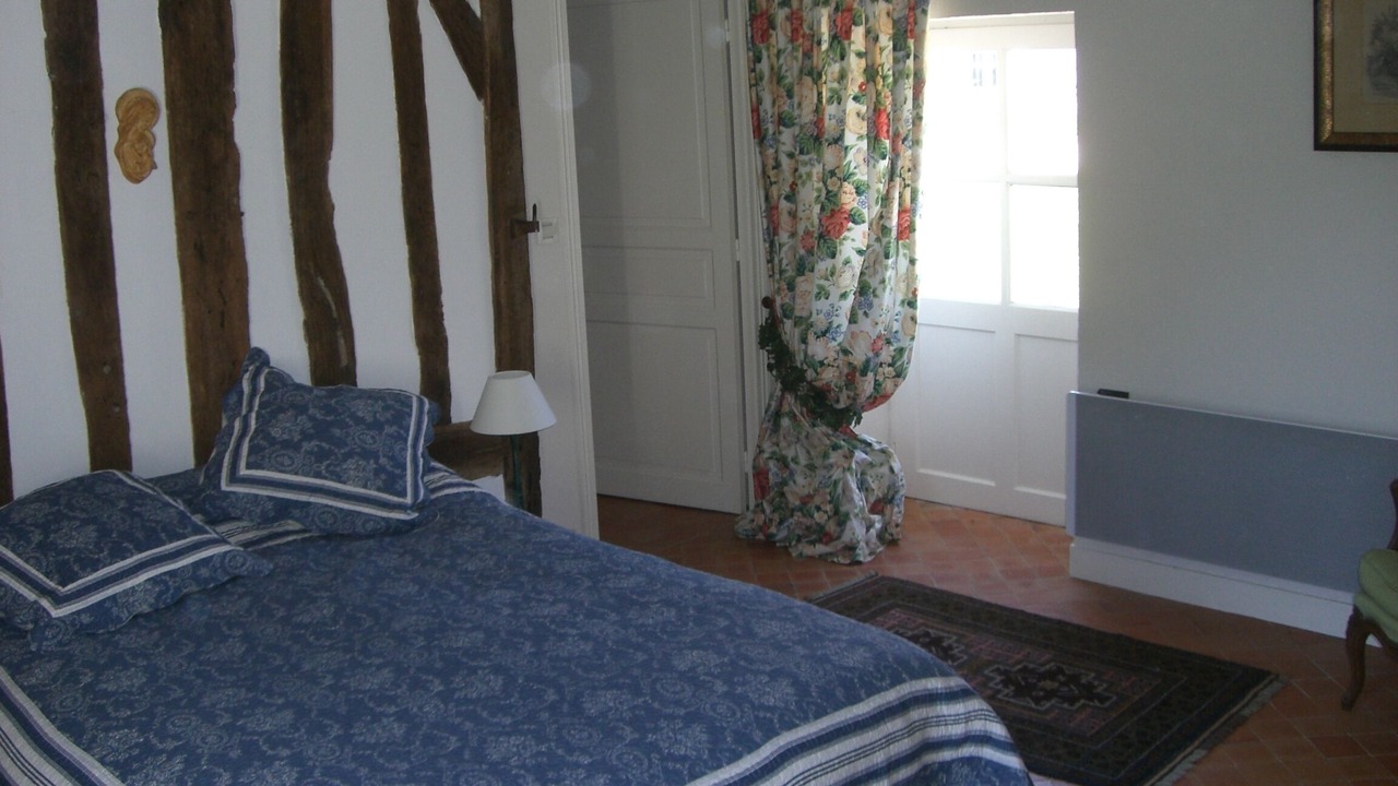 Photo of Bedroom in Clery-Saint-Andre