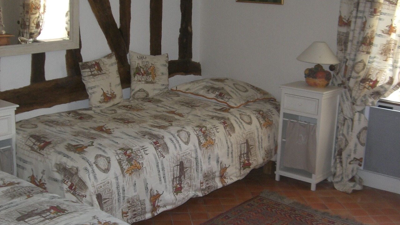 Photo of Bedroom in Clery-Saint-Andre