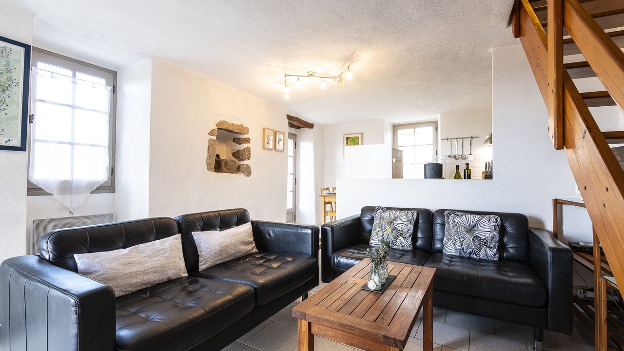 Photo of Livingroom in Payzac
