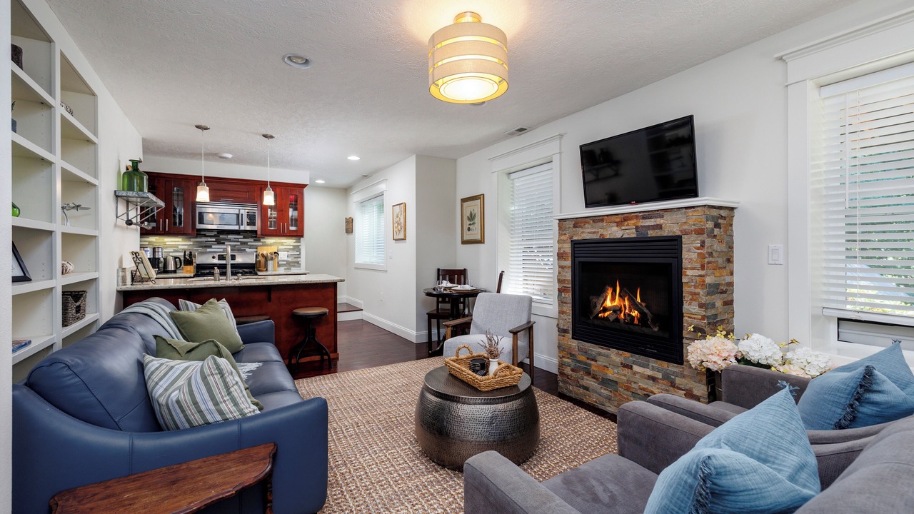 Photo of Livingroom in Bull Mountain