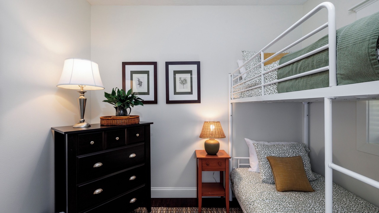 Photo of Bedroom in Bull Mountain