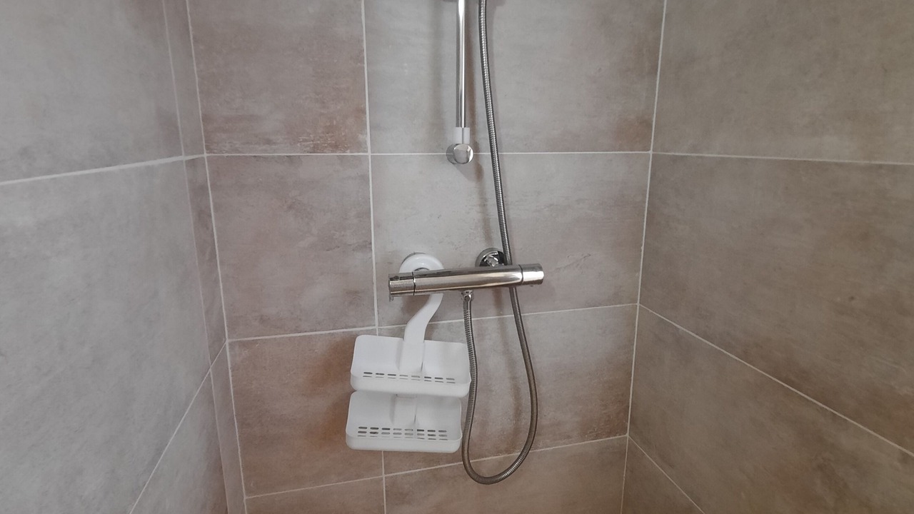 Photo of Bathroom in Saint-Laurent-d'Aigouze