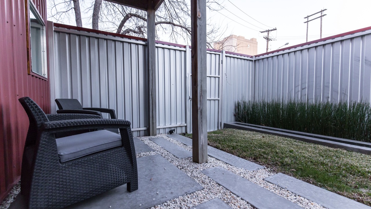 Photo of Patio Balcony in Old East Dallas