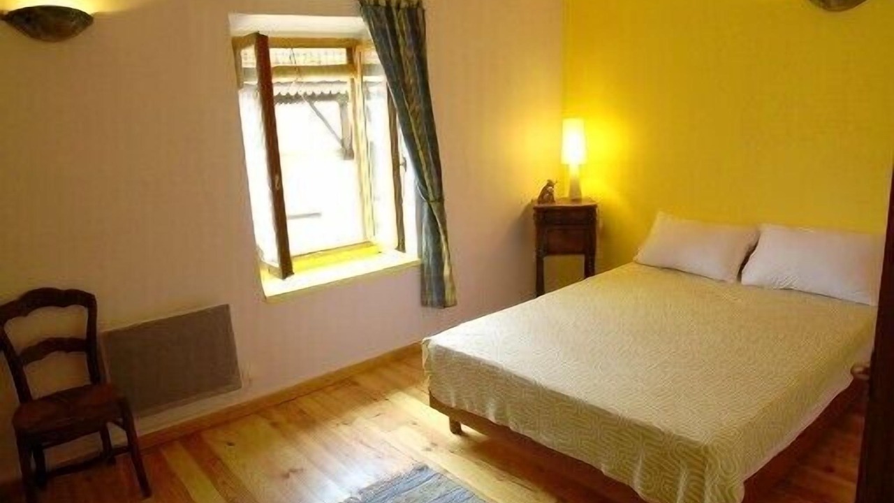 Photo of Bedroom in Caunes-Minervois