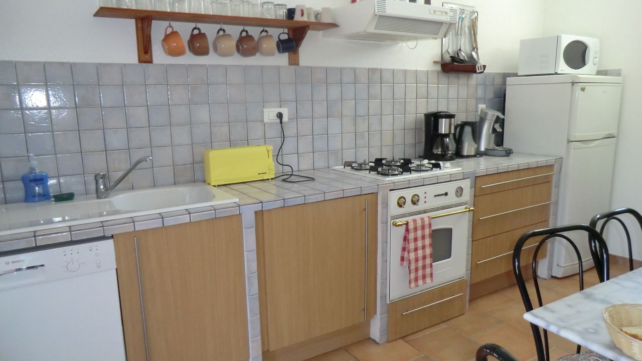 Photo of Kitchen in Saint-Estephe